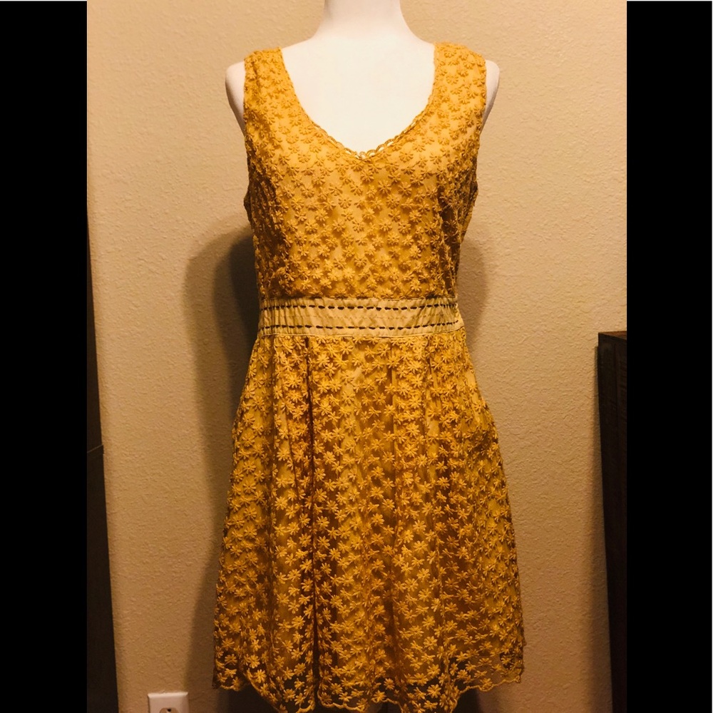 Nick & Mo Yellow Textured Floral Dress